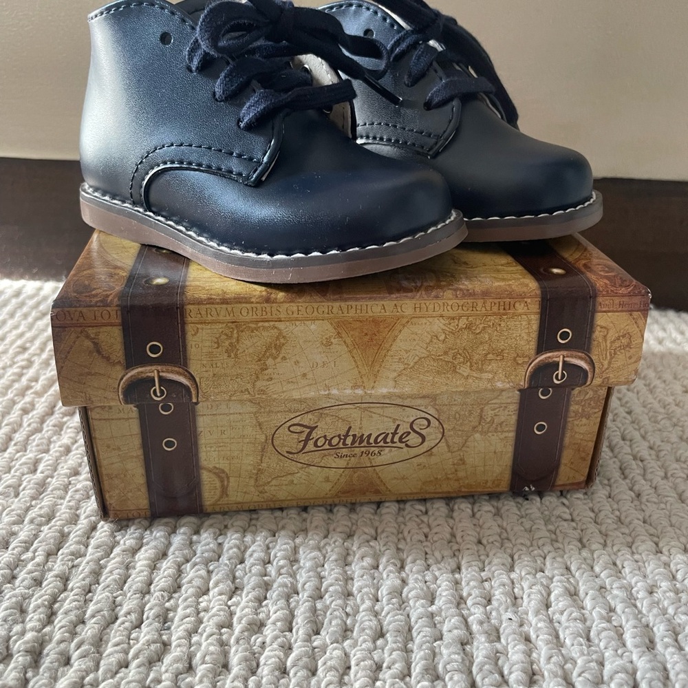 FootMates Classic Navy Dress Shoes for Baby